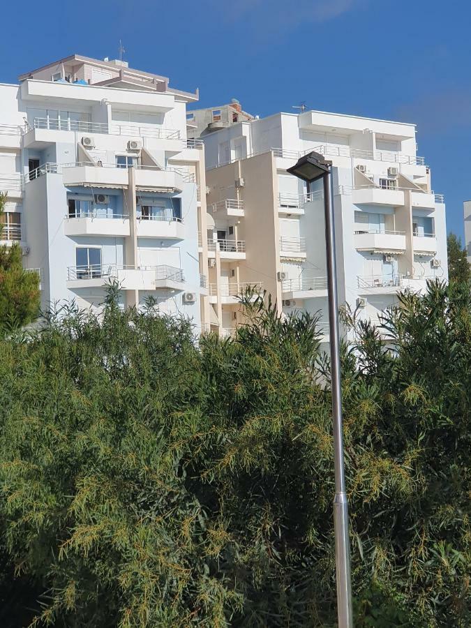 Erti'S Apartments Sarande Luaran gambar